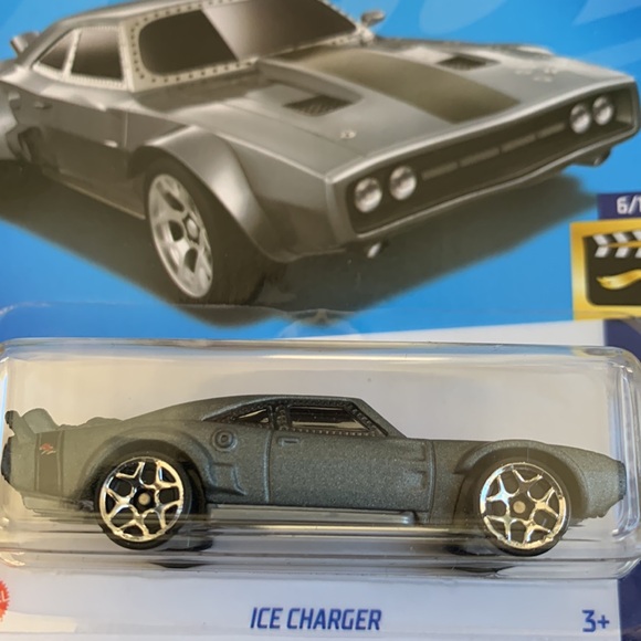 Hot Wheels Ice Charger Dodge Fate Of The Furious HW Screen Time 2024 Hotwheels - Picture 2 of 8